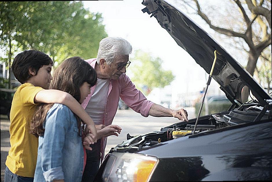 Je li vas auto dizao glasno buku dok je u pokretu?