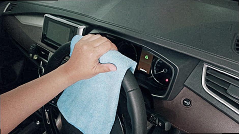 Kako Provjeriti I Zamijeniti Svjecicu Na Vasem Automobilu