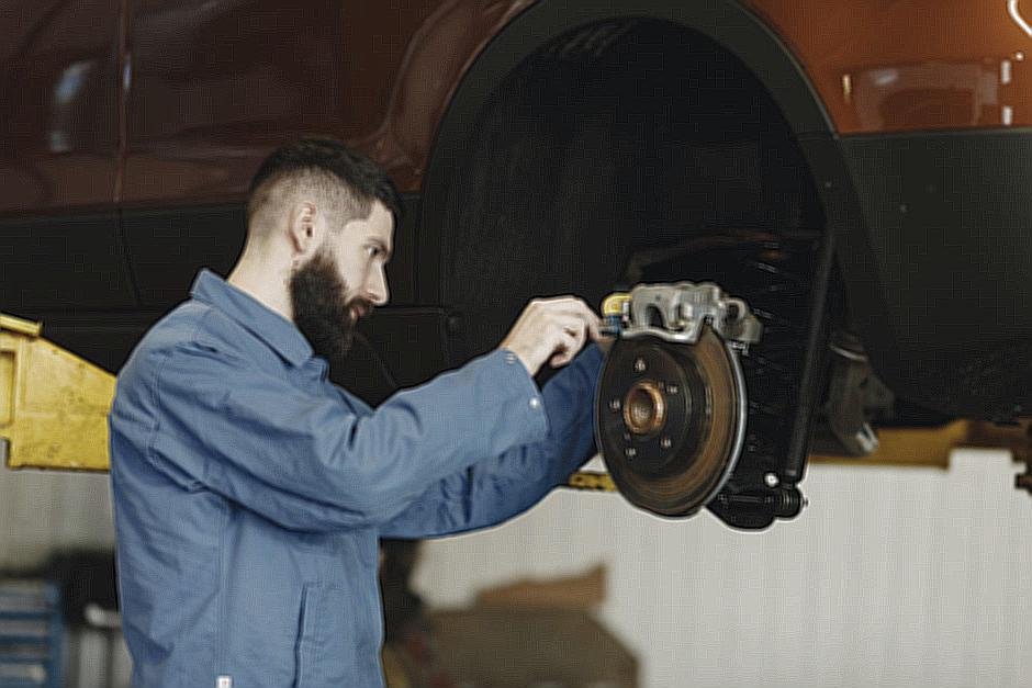 Kako Ustedjeti Novac Na Promjeni Svjecice U Automobilu DIY Popravaka