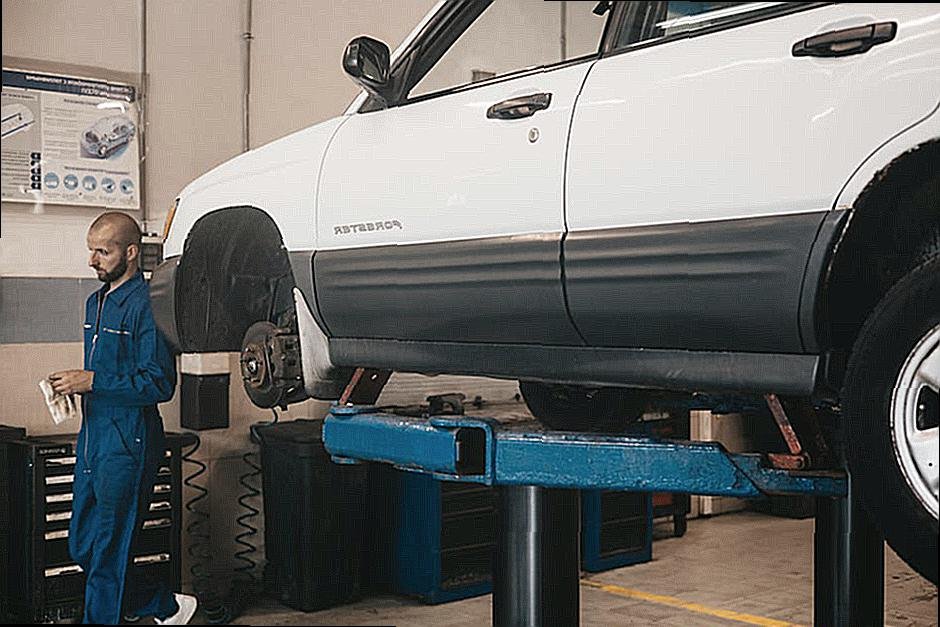 Popravak Kocionih Plocica Kao DIY Zadatak