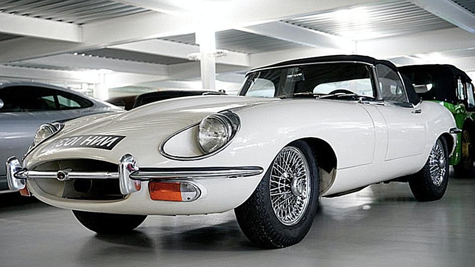 What are the Benefits of Upgrading to Larger Car Rims?