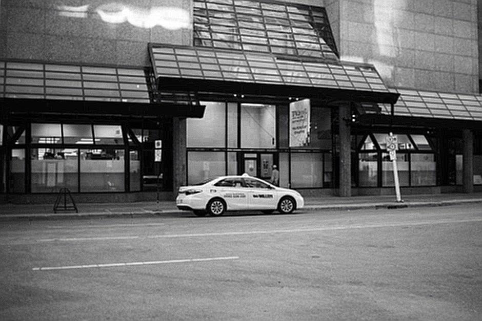 What is the Difference between All-Season and Summer Tires?